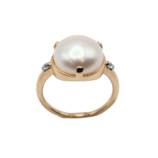 14k White Pearl VS Diamond Ring